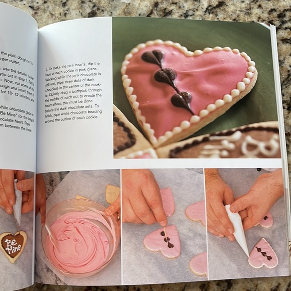 EUC The Artful Cookie Baking & Decorating Cookbook PB Book by Aaron Morgan - Picture 6 of 6